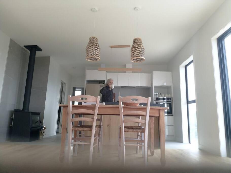Xspot Medlands Beach House - Ocean Views - Short Stroll To The Beach Exteriör bild