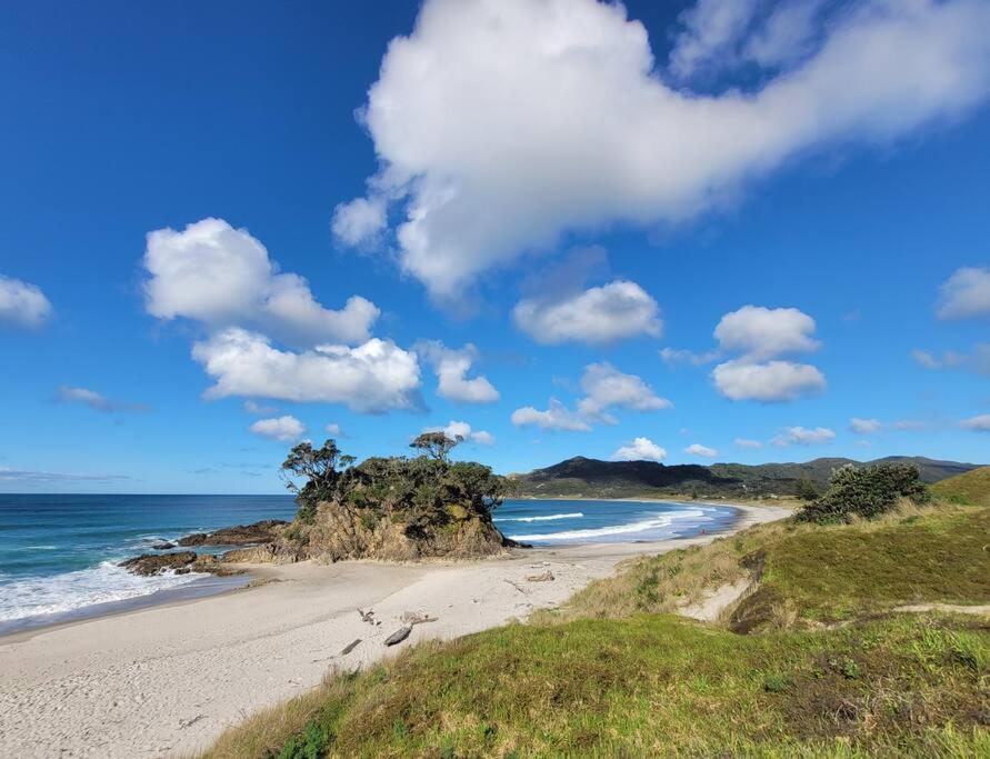 Xspot Medlands Beach House - Ocean Views - Short Stroll To The Beach Exteriör bild